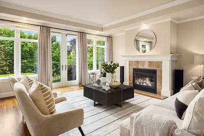725 Harvard Avenue E, Seattle, WA 98102 - Photo 5