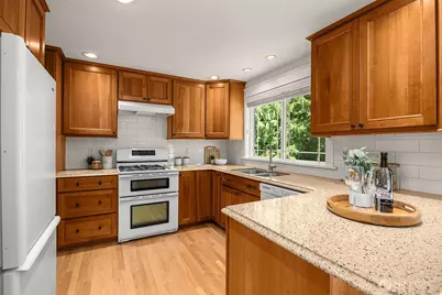 15315 50th Avenue W, Edmonds, WA 98026 - Photo 9