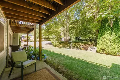 2969 SE Mile Hill Drive #E2, Port Orchard, WA 98366 - Photo 3