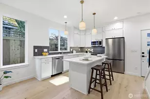 13353 25th Ave NE, Seattle, WA 98125 - Photo 3
