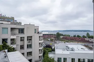 601 W Mercer Pl, Seattle, WA 98119 - Photo 13