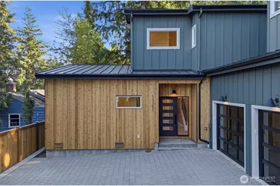 13351 25th Avenue NE, Seattle, WA 98125 - Photo 1