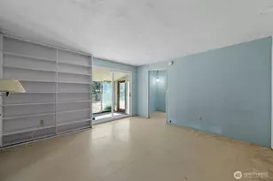 705 NE 6th St, Coupeville, WA 98236 - Photo 17