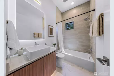 19215 77th Court NE #101, Kenmore, WA 98028 - Photo 35