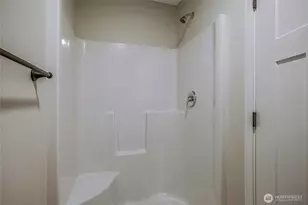 1410 E 51st St, Tacoma, WA 98404 - Photo 15