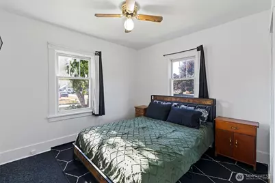 928 F Street, Centralia, WA 98531 - Photo 17