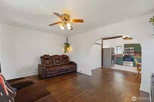 928 F St, Centralia, WA 98531 - Photo 5