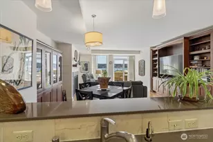320 Washington Ave, Bremerton, WA 98337 - Photo 9