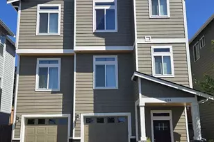 634 NW Gardenia Way, Bremerton, WA 98311 - Photo 1