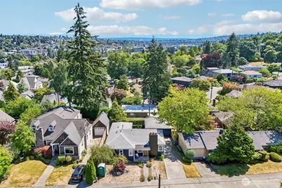 3310 9th Avenue W, Seattle, WA 98119 - Photo 33
