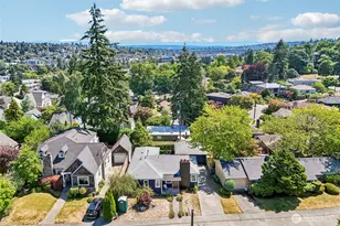 3310 9th Ave W, Seattle, WA 98119 - Photo 33