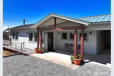 4883 Magellan Drive, Freeland, WA 98249 - Photo 3