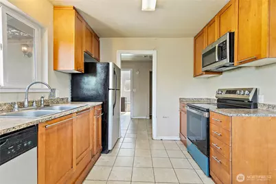 14008 42nd Avenue S, Tukwila, WA 98168 - Photo 5