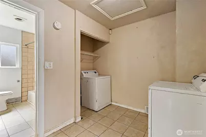 14008 42nd Avenue S, Tukwila, WA 98168 - Photo 9