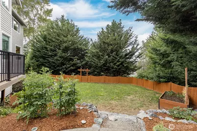 11300 174th Avenue Ct E, Bonney Lake, WA 98391 - Photo 3