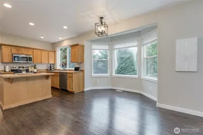 11300 174th Avenue Ct E, Bonney Lake, WA 98391 - Photo 17