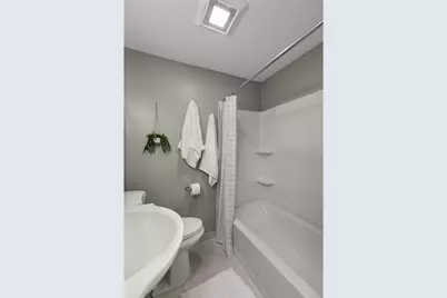10527 Beardslee Boulevard, Bothell, WA 98011 - Photo 21