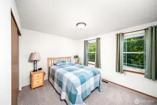 911 Sarah Ct NW, Olympia, WA 98502 - Photo 15