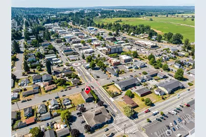 703 Broadway Street, Arlington, WA 98223 - Photo 3