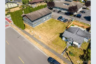 703 Broadway Street, Arlington, WA 98223 - Photo 7