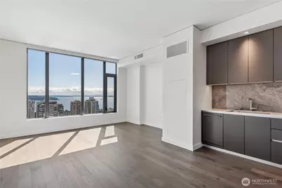 2510 6th Avenue #2705, Seattle, WA 98121 - Photo 1