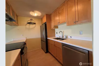 3661 24th Place W #306, Seattle, WA 98199 - Photo 13