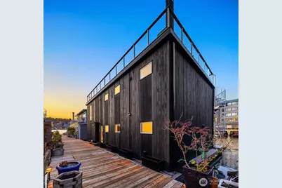 2241 Fairview Avenue E #B, Seattle, WA 98102 - Photo 1