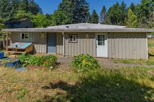 533 E Walnut St, Shelton, WA 98584 - Photo 3