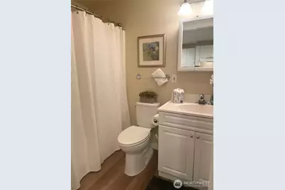 23042 NE 8th Street, Sammamish, WA 98074 - Photo 27