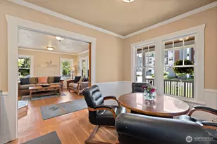 23042 NE 8th St, Sammamish, WA 98074 - Photo 11