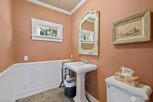 23042 NE 8th St, Sammamish, WA 98074 - Photo 15