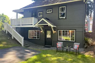 23042 NE 8th St, Sammamish, WA 98074 - Photo 19