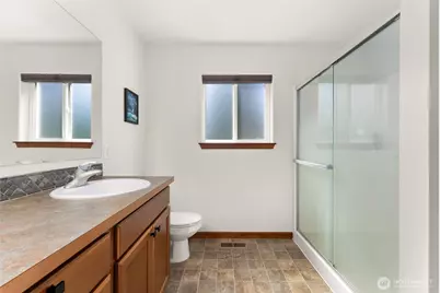 4525 Helena Avenue SE, Lacey, WA 98503 - Photo 23