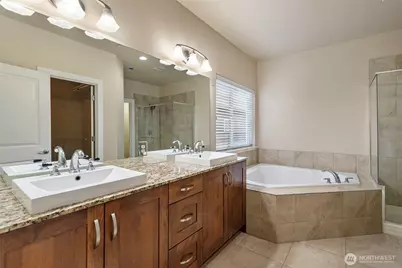 15372 SE 160th Place, Renton, WA 98058 - Photo 29