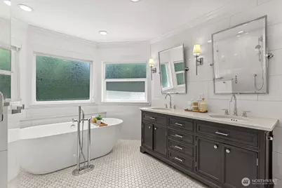 12217 NE 100th Street, Kirkland, WA 98033 - Photo 25