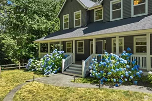 12217 NE 100th St, Kirkland, WA 98033 - Photo 3