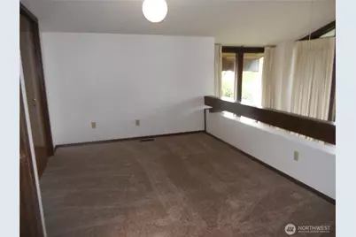 1304 63rd Street SE #1/2, Everett, WA 98203 - Photo 9