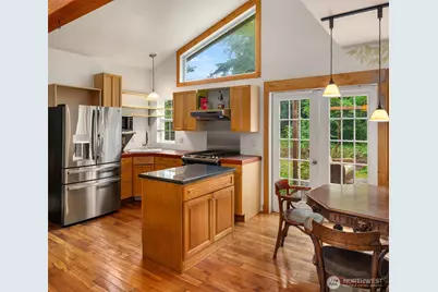 10133 SW 204th Avenue, Vashon, WA 98070 - Photo 3