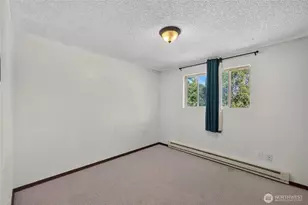 1113 SW 2nd Ave, Oak Harbor, WA 98277 - Photo 13