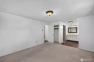 1113 SW 2nd Ave, Oak Harbor, WA 98277 - Photo 11