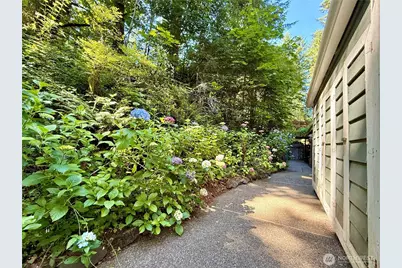 6937 Foothill Drive SW, Olympia, WA 98512 - Photo 11