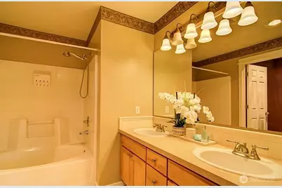 2009 196 Street SE #D304, Bothell, WA 98012 - Photo 9