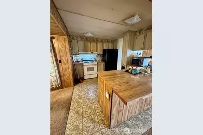 2210 Old Highway 99 Road S #9, Mount Vernon, WA 98273 - Photo 9