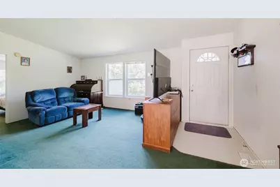 1320 SW Hollyhock Lane, Port Orchard, WA 98366 - Photo 3