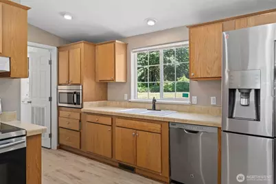 14609 246th Street E, Graham, WA 98338 - Photo 17