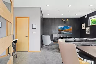 724 S Willow St, Seattle, WA 98108 - Photo 5
