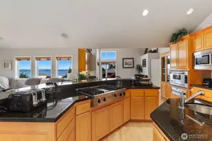 30822 36th Ct SW, Federal Way, WA 98003 - Photo 17