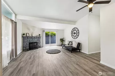 13039 24th Avenue S, Seattle, WA 98168 - Photo 9
