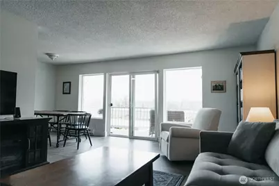 924 Shorewood Drive #49, Bremerton, WA 98312 - Photo 15