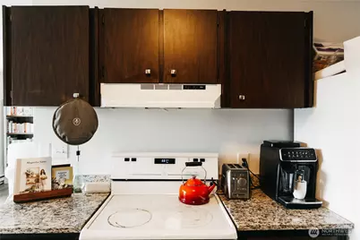 924 Shorewood Drive #49, Bremerton, WA 98312 - Photo 5
